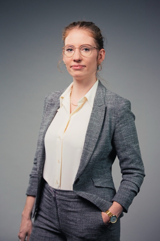 Rechtsanwältin Juliane Weber – Strafrecht und Gebärdensprache